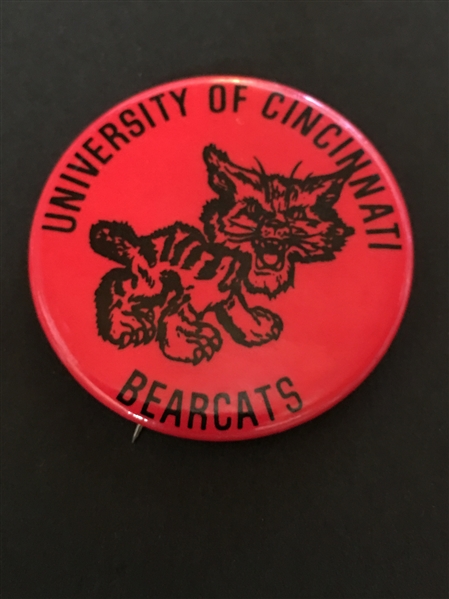 VINTAGE UC BEARCATS BUTTON - Unknown Age Old Logo
