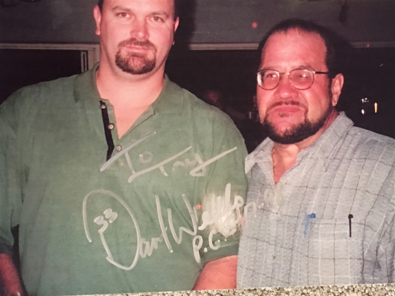 SPORTSWRITER COLLECTION SIGNED DAVID WELLS 8X10 Read