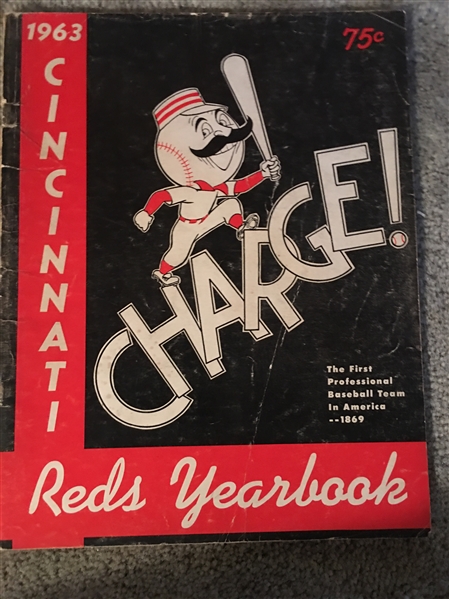 1963 REDS YEARBOOK - PETE ROSE ROOKIE Yr LooK $$$