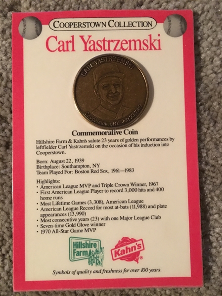 CARL YASTREMSKI KAHNs COIN on ORIGINAL CARD HOF 
