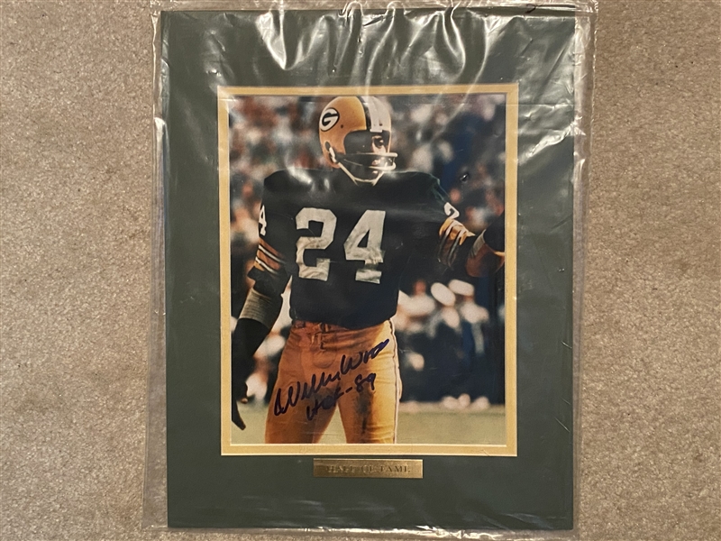 Packers Hall of Famer Willie Wood Signed Matted Cut with 8x10