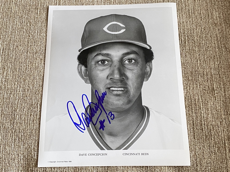 DAVE CONCEPCION Signed Team Issued 8x10