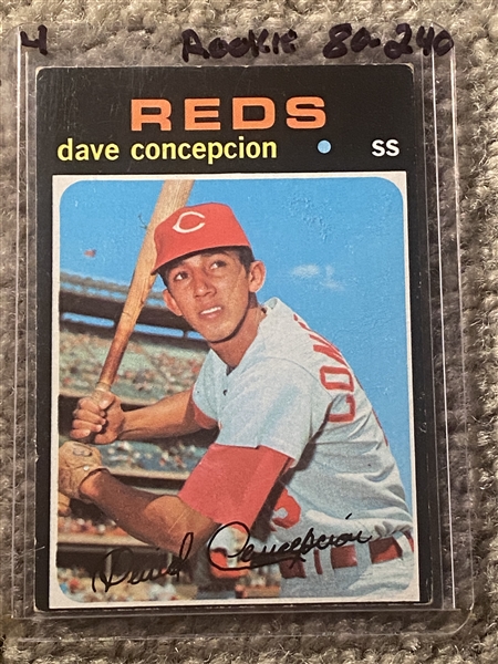 1971 Topps DAVE CONCEPCION ROOKIE 14 NOW BOOKS $60.00-- $180.00