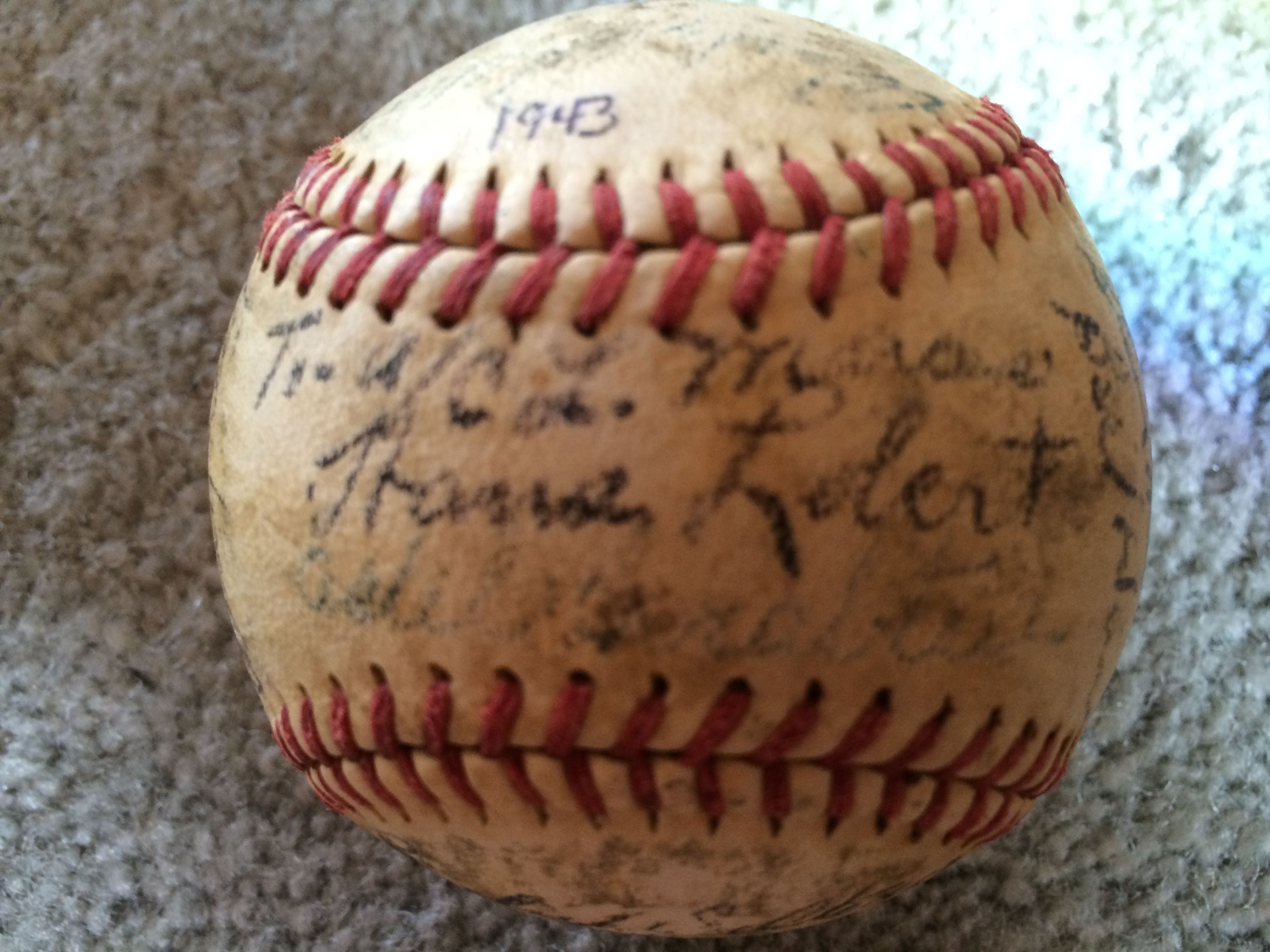 Lot Detail - 1943 REDS TEAM SIGNED BALL with BUCKY WALTERS