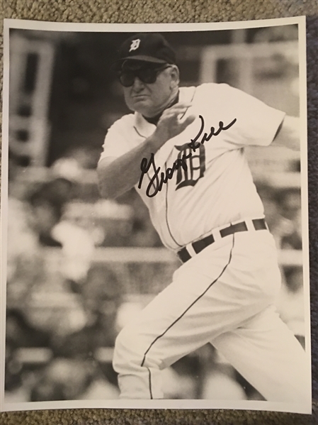 GEORGE KELL HOF SIGNED 8x10 PHOTO Detroit Tigers