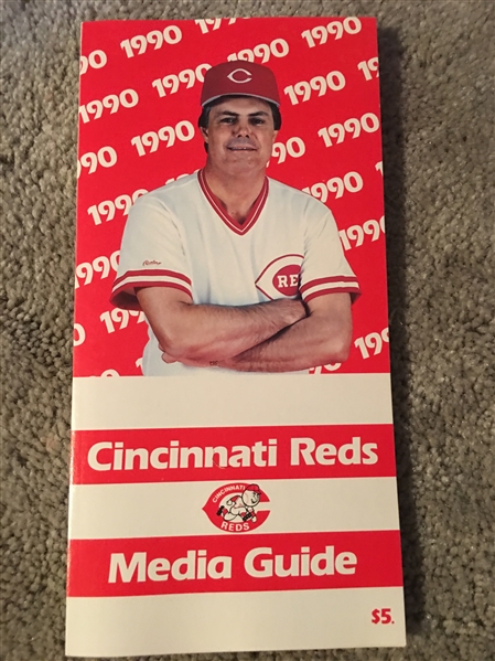 1990 WORLD SERIES REDS SWEEP MEDIA GUIDE - Sweet Lou on Cover Nr MINT