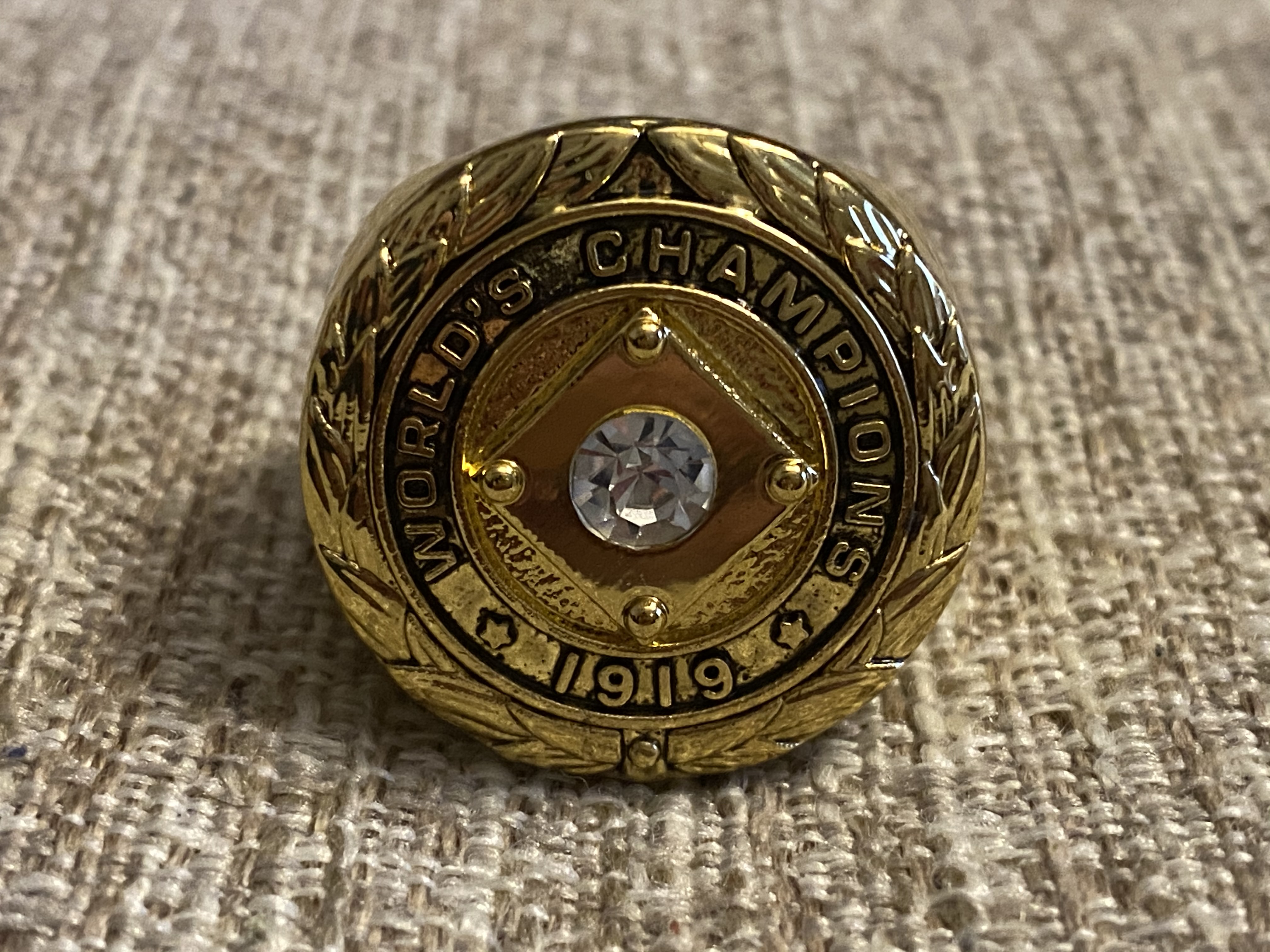 1919 Cincinnati Reds World Series Championship Ring -  www.championshipringclub.com