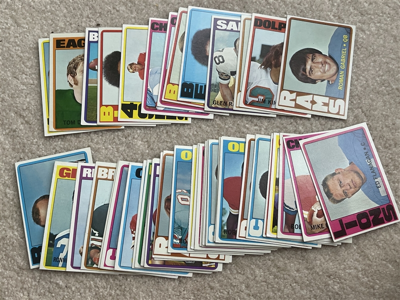 Lot of 46 1972 Topps Football All Different with 10+ HOFERS