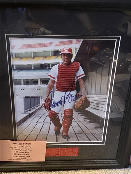 JOHNNY BENCH MOELLER SIGNED in $30.00 13x16 FRAME.. He now charges $135 to sign !!